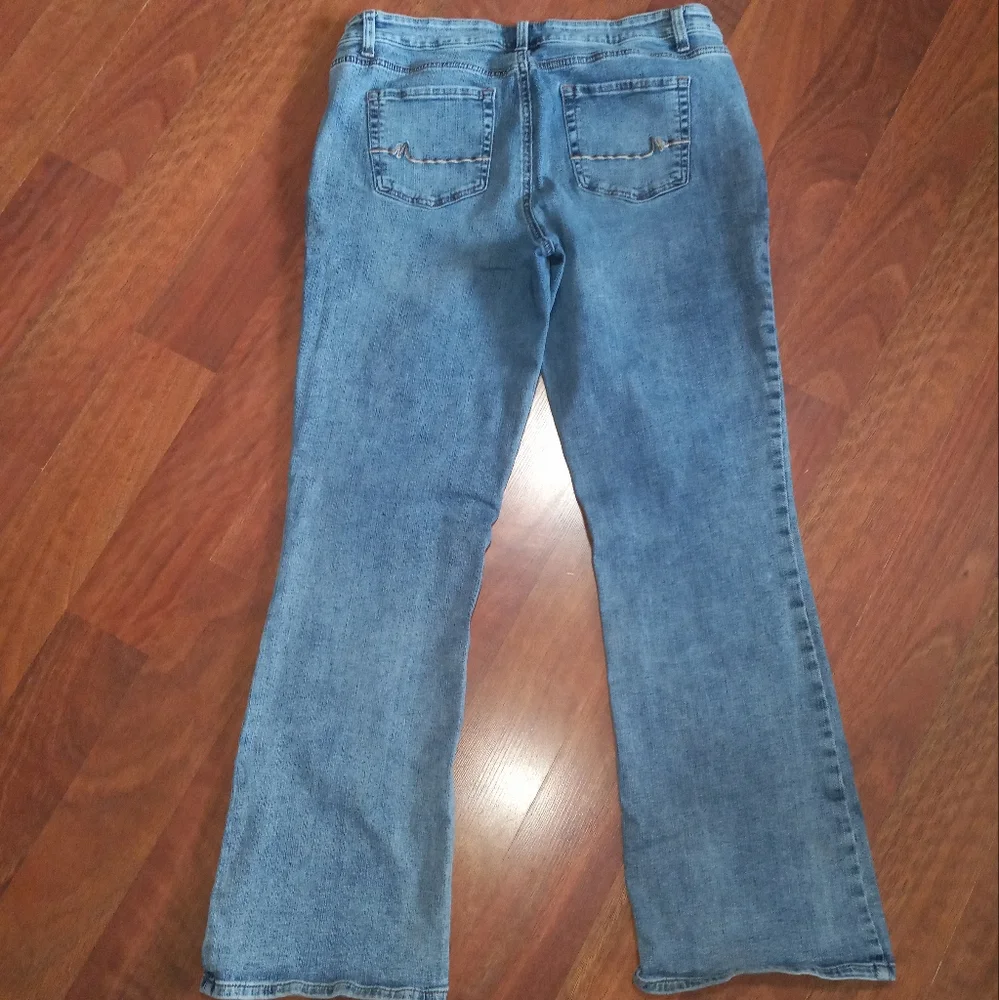 Maurices Jeans 14L - Picture 4 of 4